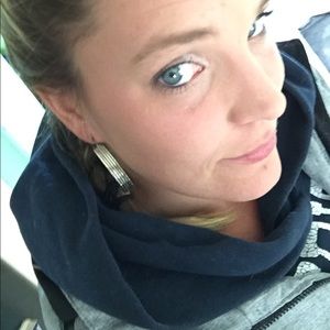 Meet your Posher, Shari